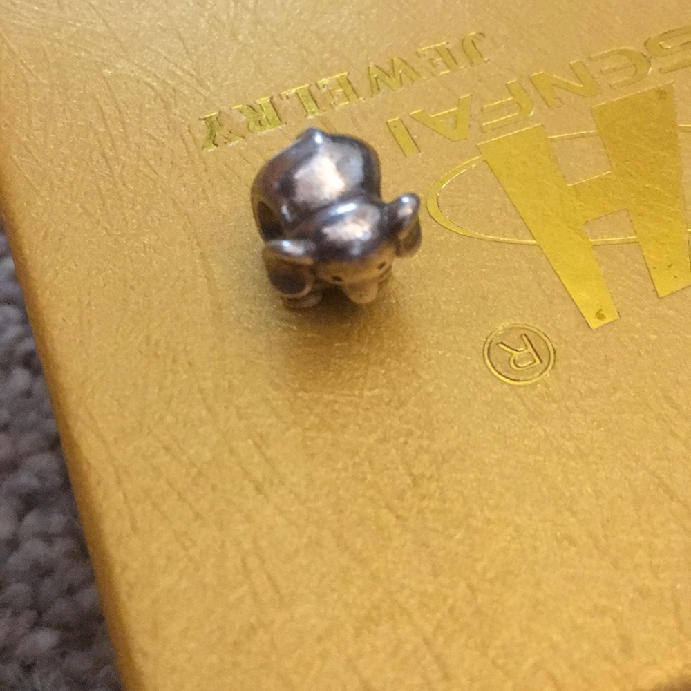 Pandora Elephant Charm